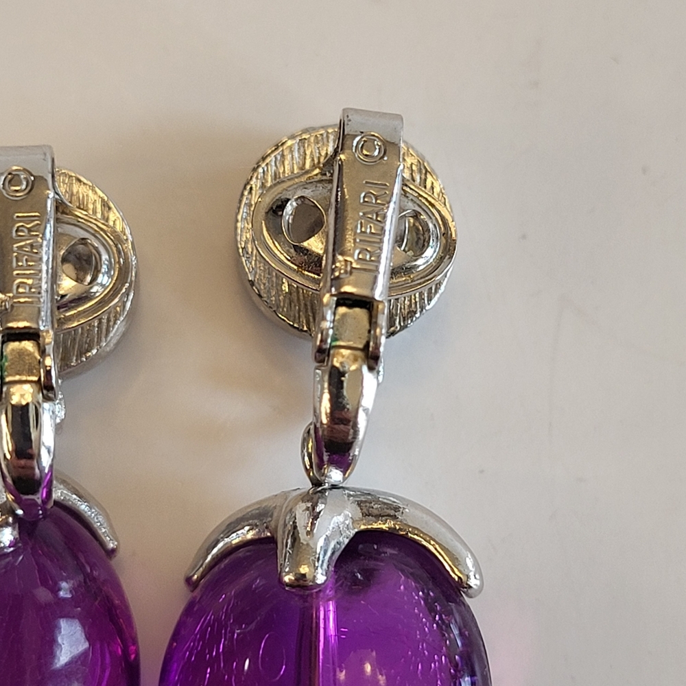 VTG Crown Trifari Silvertone Purple Lucite Dangle Clip On Earrings Waterfall 60s - Picture 11 of 15